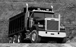 Freightliner FLD SD
